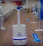 Robot Diheintio Smart Ar gyfer Gwesty